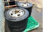 その他 2022年スタッドレスタイヤ　W979　キャンター2tクラス　6本セット　TOPYホイール5穴