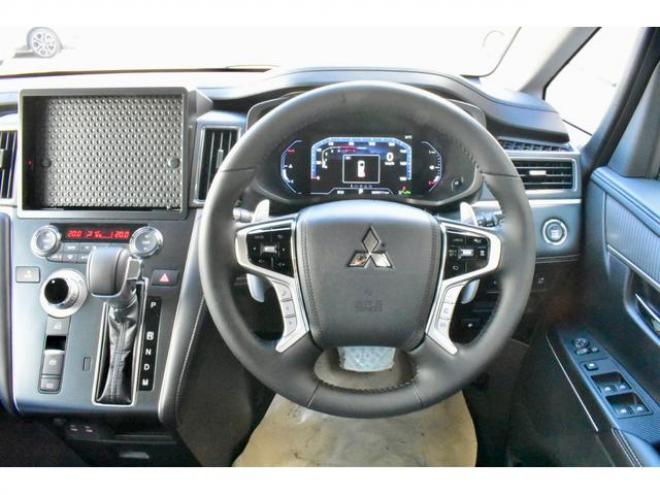 デリカＤ：５ Ｐ ２６型 ４ＷＤ Ｐ ＴＡＲＯＵＳセレクション 登録済未使用車 Ｓ－ＡＷＣ １１型ナビ ドラレコ前後 ＥＴＣ フロアマット（北海道） 登録済未使用車 4WD 2200(D) 5Dr