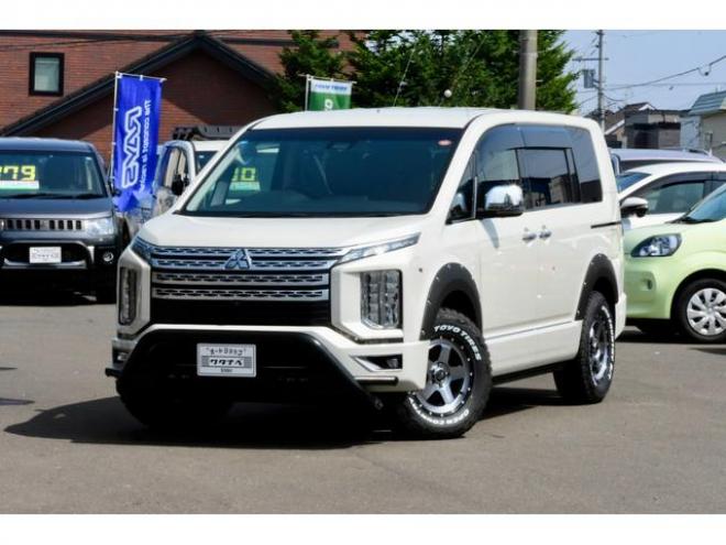 デリカＤ：５ Ｐ ４ＷＤ 本州仕入 ＴＡＲＯＵＳセレクション ＴＯＹＯタイヤ２３５／７０Ｒ１６／新品アルミ ＪＡＯＳオーバーフェンダー 新品フロントガード 本革シート １１型純正ナビ オートステップ付（北海道） 4WD 2200(D) 5Dr