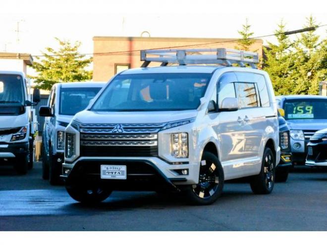 デリカＤ：５ Ｇ ４ＷＤ 本州仕入 新品フロントガード 新品ディスプレイオーディオ 純正ルーフラック 新車外し１８インチホイール／タイヤ（北海道） 4WD 2200(D) 5Dr
