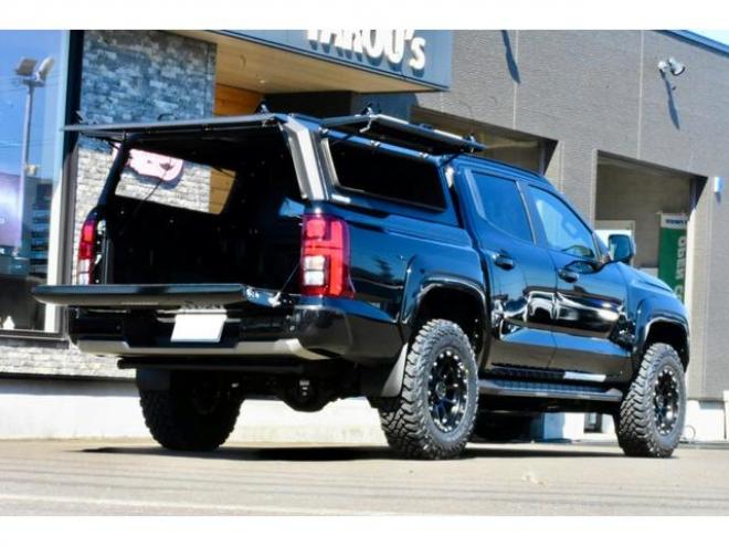 トライトンＧＳＲ ４ＷＤ 登録済未使用車 ＴＡＲＯＵＳセレクション ＭＫＷ１７インチ／ＭＴタイヤ ２インチリフトアップ（北海道） 登録済未使用車 4WD 2400(D) 4Dr