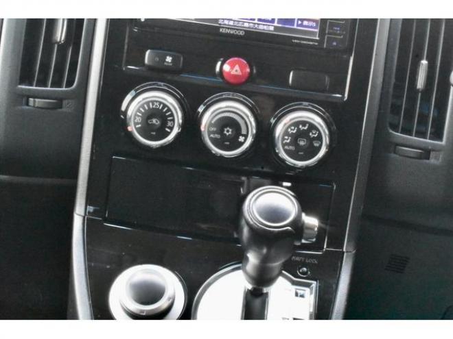 デリカＤ：５ Ｄ パワーパッケージ ４ＷＤ 本州仕入 前期／最終型 新品１６インチアルミ／タイヤ 社外ナビ／バックカメラ ディーラー点検 エンジンマウント交換付（北海道） 4WD 2200(D) 5Dr