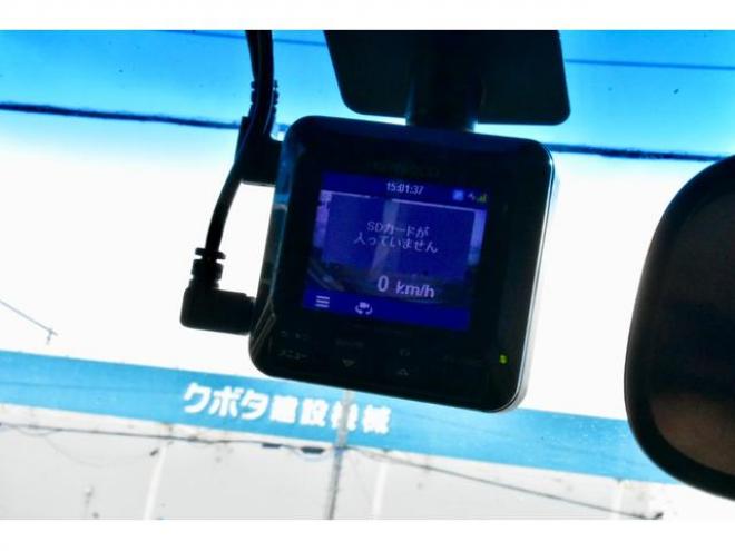 デリカＤ：５ Ｄ パワーパッケージ ４ＷＤ 本州仕入 前期／最終型 新品１６インチアルミ／タイヤ 社外ナビ／バックカメラ ディーラー点検 エンジンマウント交換付（北海道） 4WD 2200(D) 5Dr