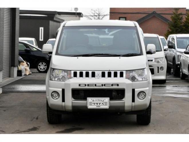 デリカＤ：５ Ｄ パワーパッケージ ４ＷＤ 本州仕入 前期／最終型 新品１６インチアルミ／タイヤ 社外ナビ／バックカメラ ディーラー点検 エンジンマウント交換付（北海道） 4WD 2200(D) 5Dr