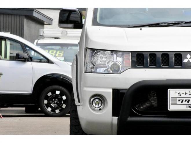 デリカＤ：５ シャモニー ４ＷＤ サイドタープ／ルーフキャリア リフトアップ １６インチホイール／ＭＴタイヤ ＢＳスタッドレス フリップダウンモニター（北海道） 4WD 2200(D) 5Dr