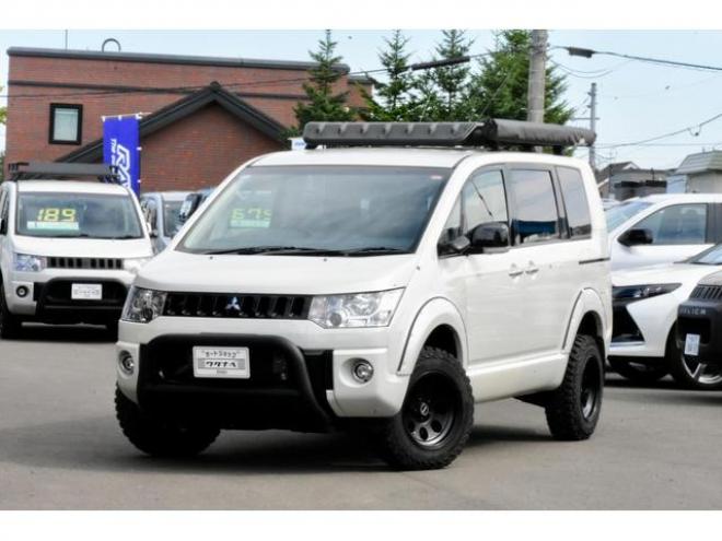 デリカＤ：５ シャモニー ４ＷＤ サイドタープ／ルーフキャリア リフトアップ １６インチホイール／ＭＴタイヤ ＢＳスタッドレス フリップダウンモニター（北海道） 4WD 2200(D) 5Dr