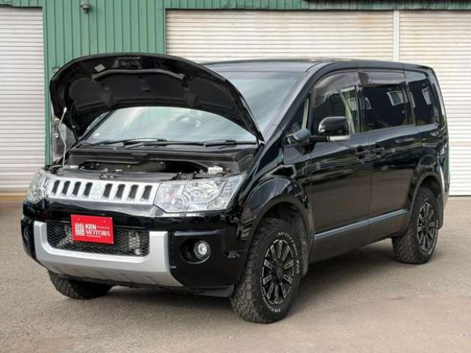 デリカD：5 2.2 D パワーパッケージ ディーゼルターボ 4WD　車検10年2月　両側パワースライド　アルミ・ホワイトレター 2300