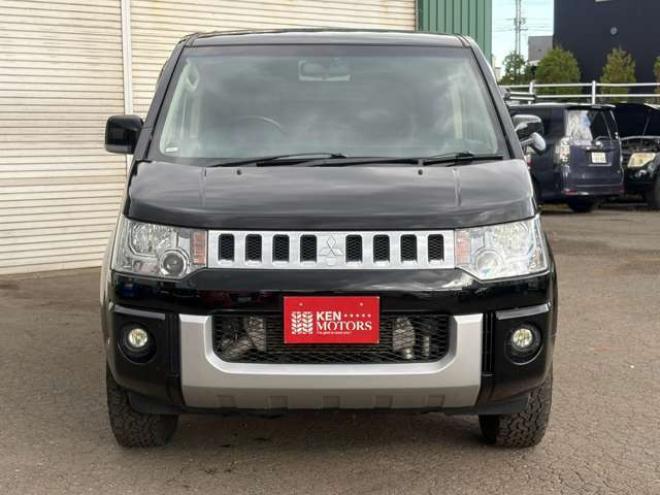 デリカD：5 2.2 D パワーパッケージ ディーゼルターボ 4WD　車検10年2月　両側パワースライド　アルミ・ホワイトレター 2300