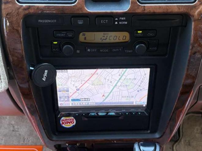 ハイラックスサーフ2.7 SSR-X プレミアムセレクション 4WD　4WD　本州仕入　ETC　ナビ　TV　キーレスエントリー　AT　Bluetooth　ABS　エアコン　パワーステアリング 2700