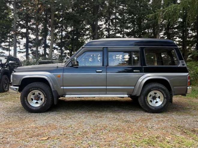 サファリ4.2 エクストラハイルーフグランロード ディーゼル 4WD　ハイルーフ　マッドフラップ　社外アルミ 4200
