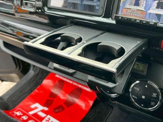 ハイエース2.7 GL ロング ミドルルーフ 4WD　10人乗り　パワステ　パワーウィンドウ　エアコン　社外ナビ　後席モニター　キーレスエントリー　片側スライドドア　盗難防止装置　フロントモデリスタ 2700