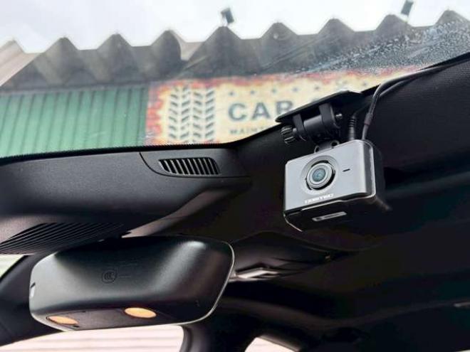 ベンツCLAクラス CLA250 4マチック 4WD　ナビ　バックカメラ　ETC　キーレスエントリー　シートヒーター　エアコン　クルーズコントロール　ABS　盗難防止装置　パワステ　パワーウィンドウ　横滑防止装置　パーキングアシスト　アイドリングストップ 正規輸入車 2000