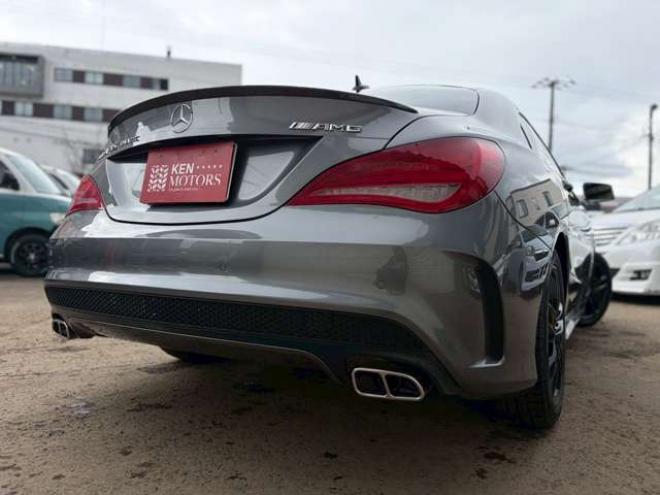 ベンツCLAクラス CLA250 4マチック 4WD　ナビ　バックカメラ　ETC　キーレスエントリー　シートヒーター　エアコン　クルーズコントロール　ABS　盗難防止装置　パワステ　パワーウィンドウ　横滑防止装置　パーキングアシスト　アイドリングストップ 正規輸入車 2000