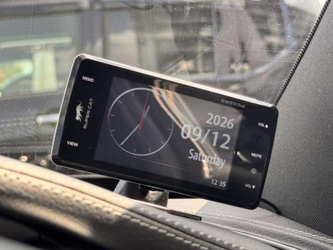 ベンツCクラスワゴン C200 4マチック スポーツ 4WD　ブラインドスポットモニター・ディスタンスパイロットディストロニック・ステアリングパイロット・アイドリングストップ・電動テールゲート・メモリーパワーシート・LEDヘッドライト・純正ナビ・バックカメラ 2000