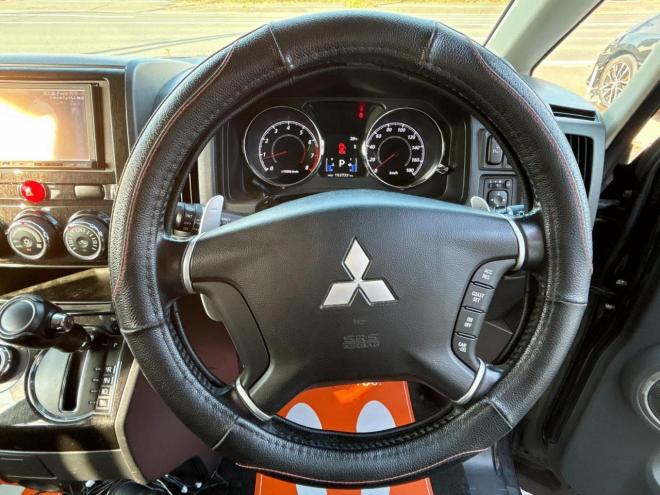 デリカ2.4ローデスGパワーパッケージ　４WD　ローンが不安な方＜優遇ローン＞寒冷地仕様　両側パワースライドドア