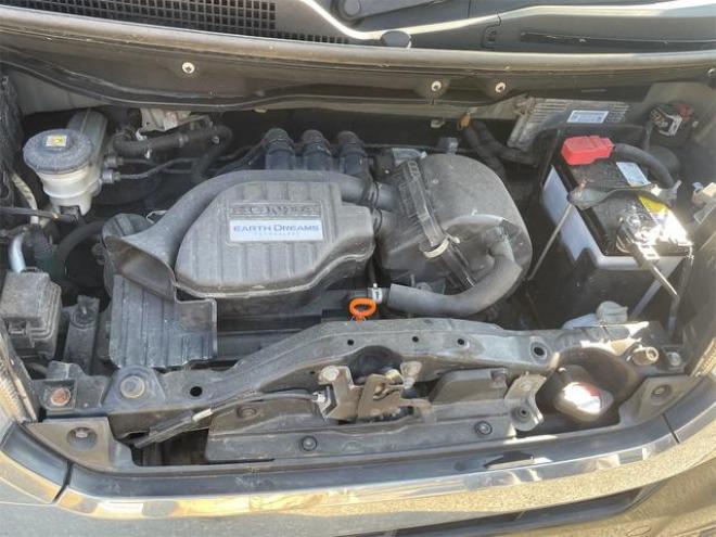 N-BOX+カスタム Ｇ・Ｌパッケージ ４ＷＤ フルセグナビ ＴＶ パワースライド スペアキー ＨＩＤ オートライト 衝突安全ボディ エアバッグ 盗難防止装置 ４ＷＤ車 Ｗエアバック スマートキー アイドリングストップ ベンチシート ＥＳＣ（北海道） 4WD 660 5Dr