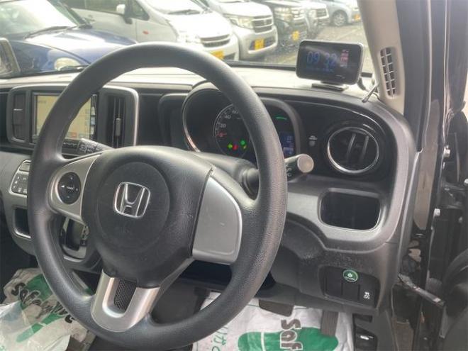 N-ONEＧ ４ＷＤ バックカメラ ナビ ＴＶ スマートキー アイドリングストップ ベンチシート ＣＶＴ 盗難防止システム ＡＢＳ ＥＳＣ 衝突安全ボディ エアコン パワーステアリング パワーウィンドウ（北海道） 2WD 660 5Dr