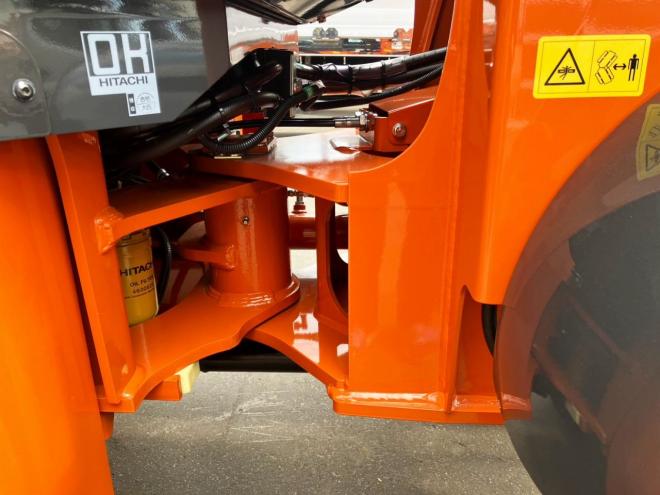 ホイールローダ日立　未使用　ZW40-5B　タイヤショベル　建機