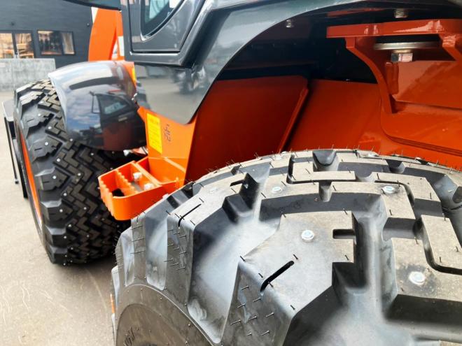 ホイールローダ日立　未使用　ZW40-5B　タイヤショベル　建機