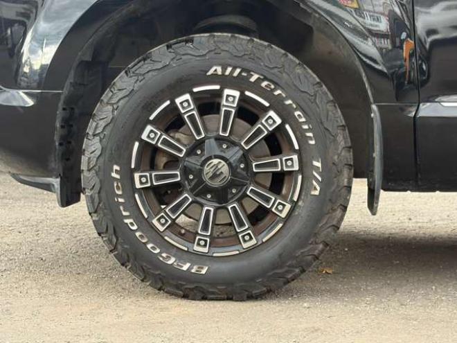デリカD：5 2.2 D パワーパッケージ ディーゼルターボ 4WD　車検10年2月　両側パワースライド　アルミ・ホワイトレター 2300