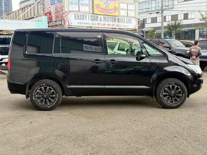 デリカD：5 2.2 D パワーパッケージ ディーゼルターボ 4WD　車検10年2月　両側パワースライド　アルミ・ホワイトレター 2300