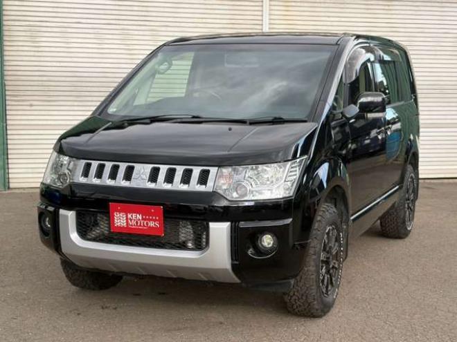 デリカD：5 2.2 D パワーパッケージ ディーゼルターボ 4WD　車検10年2月　両側パワースライド　アルミ・ホワイトレター 2300