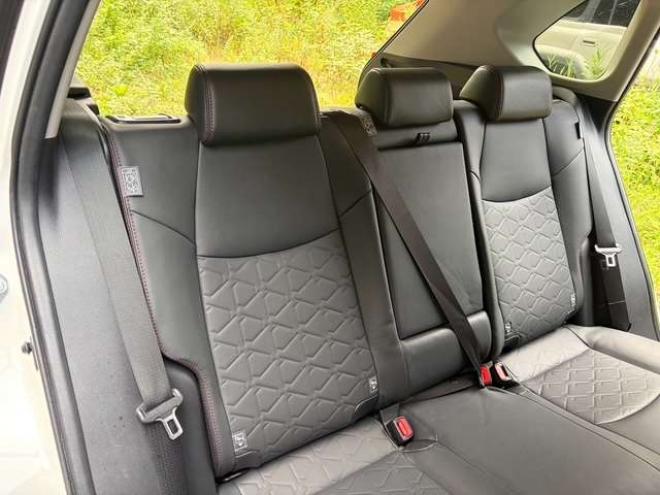 RAV-42.0 アドベンチャー オフロード パッケージ 4WD　車検10年8月 2000
