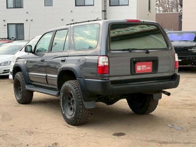 ハイラックスサーフ2.7 SSR-X Vセレクション 4WD　社外ナビ　バックカメラ　社外アルミホイール　エアコン　リフトアップ　パワステ　パワーウィンドウ　キーレスエントリー　ETC　ABS　ルーフレール 2700