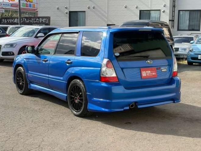 フォレスター2.0 クロススポーツ i アルカンターラスタイル4WD　シートヒーター社外17インチ　エアロ 2000