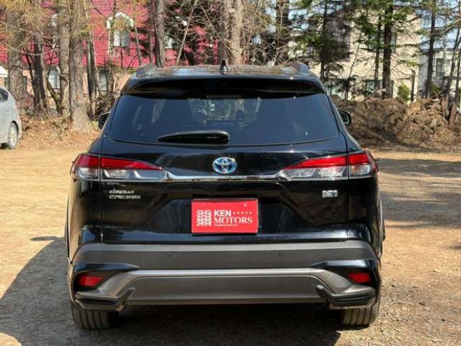 カローラクロス1.8 ハイブリッド Z E-Four 4WD　モデリスタエアロ　電動シート　電動リアゲート　バックカメラ　ETC　フルセグTV　パワステ　パワーウィンドウ　ABS　クルーズコントロール　アルミホイール　盗難防止装置　横滑り防止装置　ルーフレール 1800
