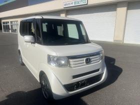 N-BOX　4WD 検10/10 パッケージ ナビテレビ 両側スライドドア プッシュスタート&スマートキー ブラック内装 4WD 660 5Dr