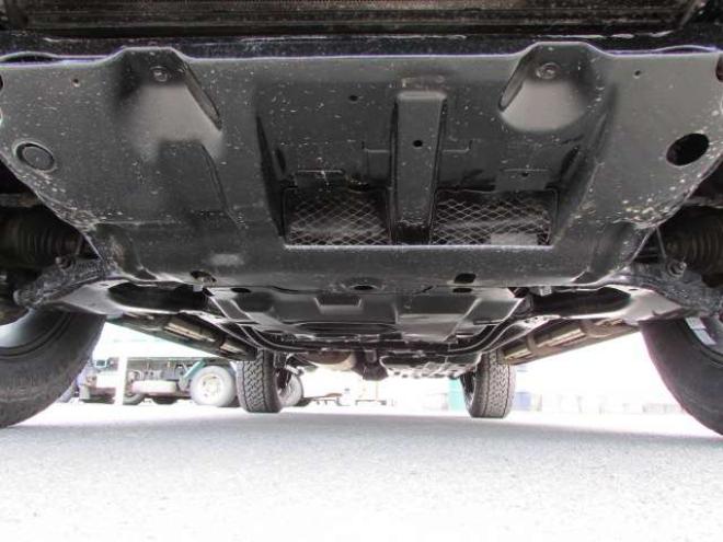 ハイラックスサーフ2.7 SSR-X リミテッド 4WD　MID17インチホイール/LEDヘッドライト/LEDフォグ/リアフォグ/キーレス/社外ナビ/バックカメラ 2700
