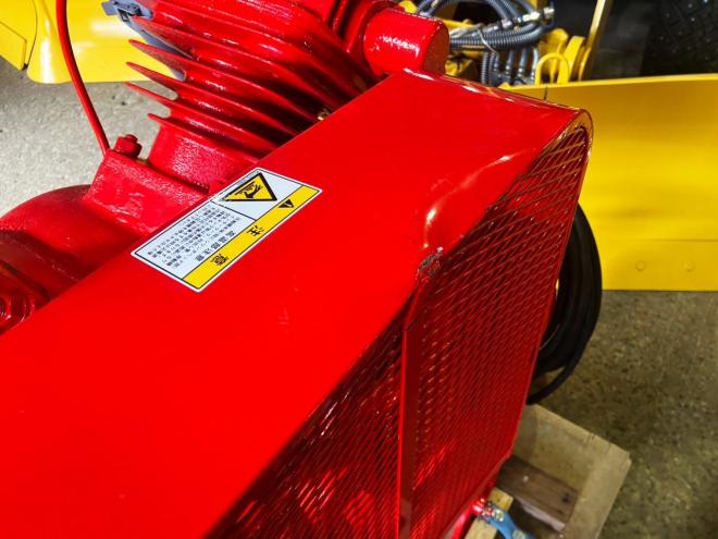 コンプレッサーフジ　中古　3相200V　7.5馬力　W-B-55P　