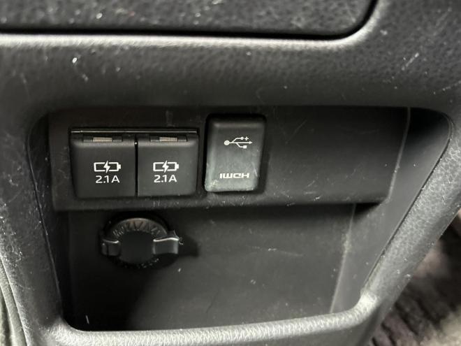 ヴォクシー2.0ZS 4WD　＜優遇ローン＞本州仕入　寒冷地仕様　両側Pスラ