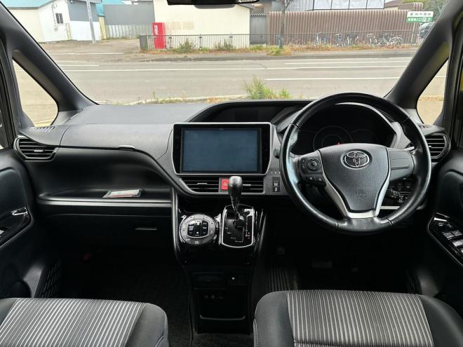 ヴォクシー2.0ZS 4WD　＜優遇ローン＞本州仕入　寒冷地仕様　両側Pスラ