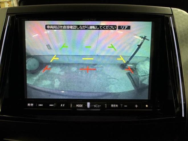 ヴォクシーＺＳ　キラメキＺ　本州仕入　禁煙車　アルパインリアフリップダウンモニター　アルパインナビ　地デジ　ＤＶＤ再生　Ｂｌｕｅｔｏｏｔｈオーディオ　バックカメラ　エンジンスターター　純正１６インチＡＷ　スタッドレスタイヤ付 4WD 2000 5Dr