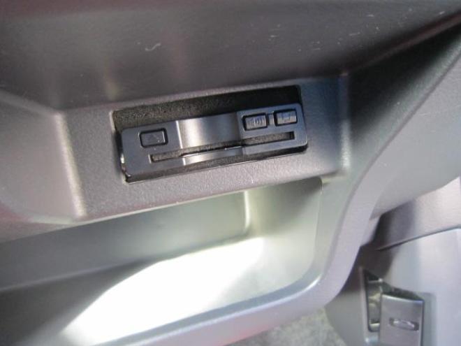 ワゴンRスティングレー Ｔ ターボ４ＷＤ レーダーブレーキサポート Ｂｌｕｅｔｏｏｔｈ ナビフルセグＴＶ Ｂカメラ シートヒーター クルーズコントロール スマートキー ＥＴＣ 純正アルミ ＨＩＤ 社外足廻り １年間走行無制限保証（北海道） 4WD 660 5Dr