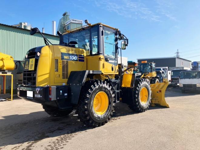 ホイールローダコマツ　中古　WA100-8Y　マルチプラウ仕様　タイヤショベル　建機