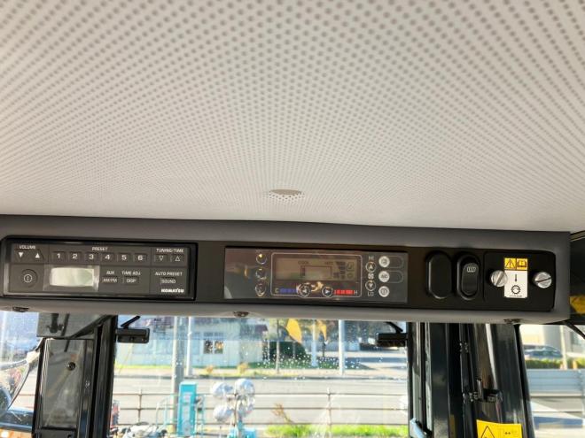 ホイールローダコマツ　中古　WA100-8Y　マルチプラウ仕様　タイヤショベル　建機