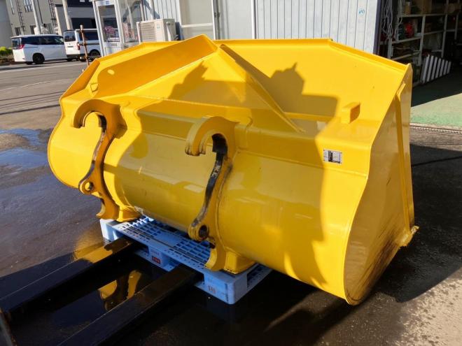 ホイールローダコマツ　中古　WA100-8Y　マルチプラウ仕様　タイヤショベル　建機