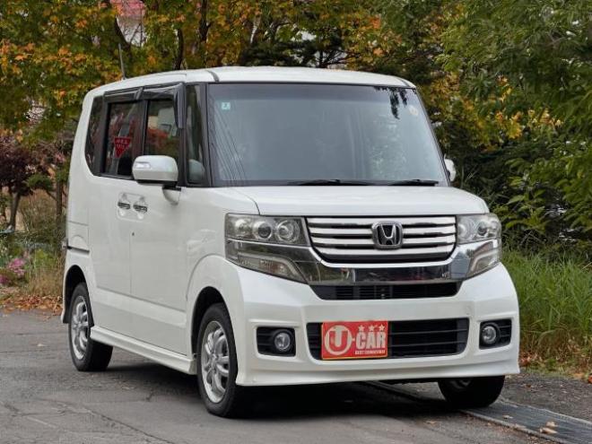 N-BOXカスタムG Lパッケージ　4WD タイミングチェーン車　フルセグテレビ　ナビ　ETC エンジンスターター　HID スマートキー　左パワースライド 4WD 660 5Dr
