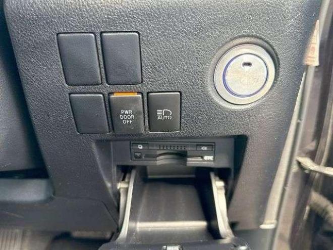 ヴェルファイア2.5Z 4WD  ローンが不安な方＜優遇ローン＞本州仕入 ビックナビ　後席モニター