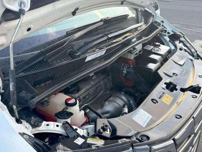 アルファードハイブリッドハイブリッド2.5SR 4WD  ローンが不安な方＜優遇ローン＞寒冷地仕様　純正ワイドナビ