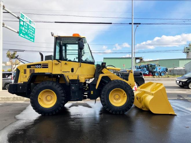 ホイールローダコマツ　中古　WA100-6　タイヤショベル　建機
