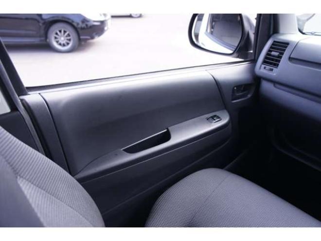 ハイエースバン2.8 DX ロング ディーゼルターボ 4WD　フロントシートセパレート仕様変更済　　　センターコンソール付　415COBRA丸目ライトキット&バッドラッカー16インチAW　415SAFARIフロントスポイラー　TOYOオープンカントリーR/T　電動格納ドアミラー 2800