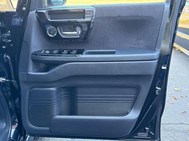 N-BOXカスタム660L 4WD　ローンが不安な方＜優遇ローン＞本州仕入 寒冷地仕様 両側パワースライド