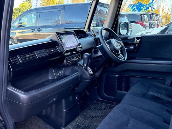 N-BOXカスタム660L 4WD　ローンが不安な方＜優遇ローン＞本州仕入 寒冷地仕様 両側パワースライド