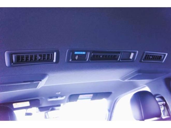 ハイエースバン2.8 スーパーGL ダークプライムII ロングボディ ディーゼルターボ 4WD　ワンオーナー　メモリーナビTV　バックカメラ　ワークエクストラップ17インチAW　ローダウン　415コブラフロントスポイラー　両側パワースライドドア　AC100V　トヨタセーフティセンス　寒冷地仕様 2800