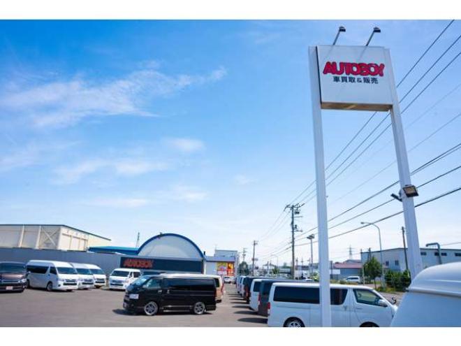 ハイエースバン2.8ダークプライム マルチロールトランスポータータイプIIロング ディーゼルターボ4WD　モデリスタフルエアロ・415COBRAバッドラッカー18インチAW・純正SDナビTV・Bカメラ・両側パワスラ・LEDライト・スマキー・AC100V・ベッドキット・エンスタ 2800