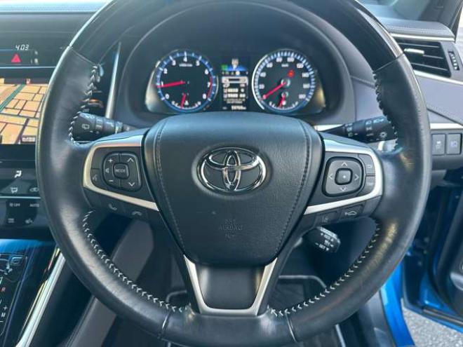 ハリアー2.0 プレミアム アドバンストパッケージ スタイルアッシュ 4WD　前席パワーシート ハーフレザーシート JBLスピーカー パワーバックドア ステアリングスイッチ クルコン オートハイビーム 横滑り防止 車線逸脱防止 シートメモリー 純正9インチナビ　Bluetooth 純正エンスタ ISOFIX 2000